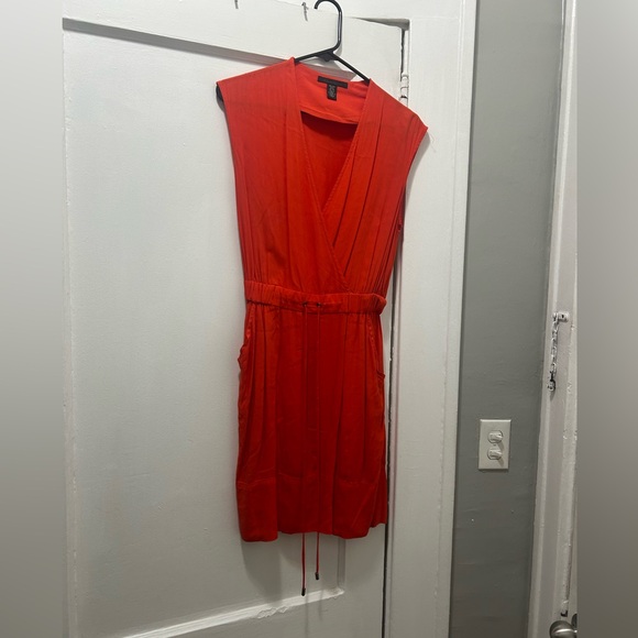 Kenneth Cole - Picture 1 of 2